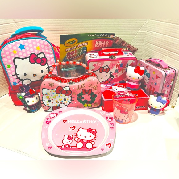 Huge Hello Kitty purse backpack lunch pail & more Bundle - Picture 2 of 11